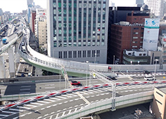 イメージ　都市高速道路の拡幅技術（西船場JCT）